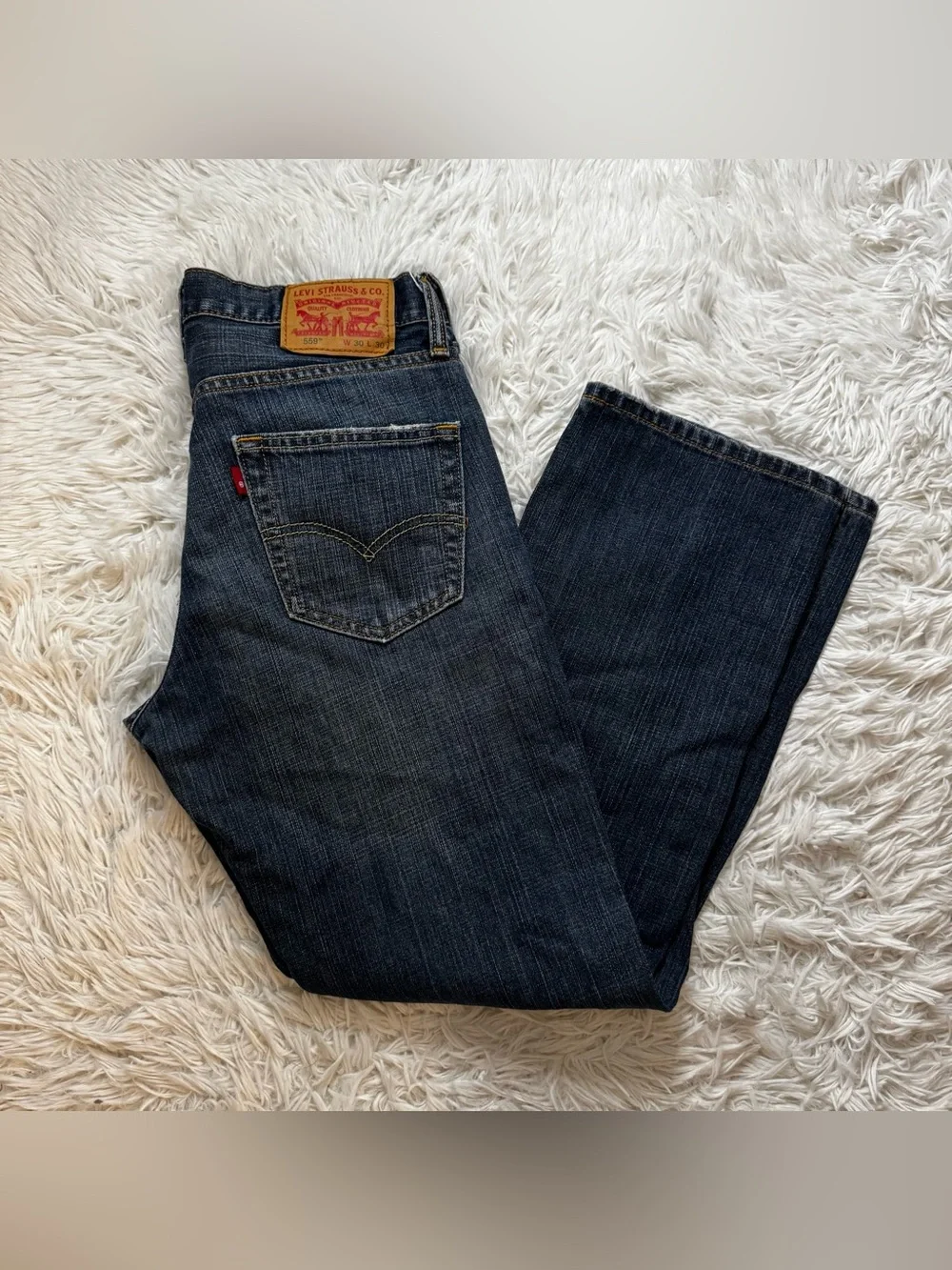 Levi's 559 Jeans Size 30 x 30 100% Cotton denim Zip Fly MAKE ME AN OFFER!
